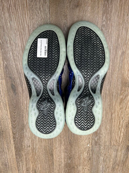 New Nike Foam Galaxy Sz 10
