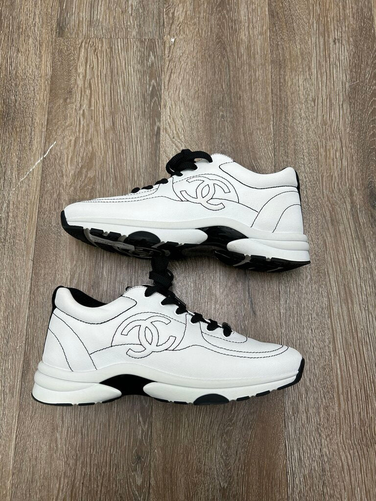 Preowned Chanel Canvas White Shoe Size 41 (No Box)