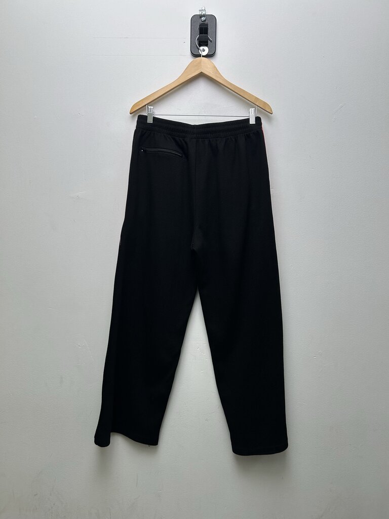 Preowned Gv gallery Black Pin Stripe Sweatpants Size XL