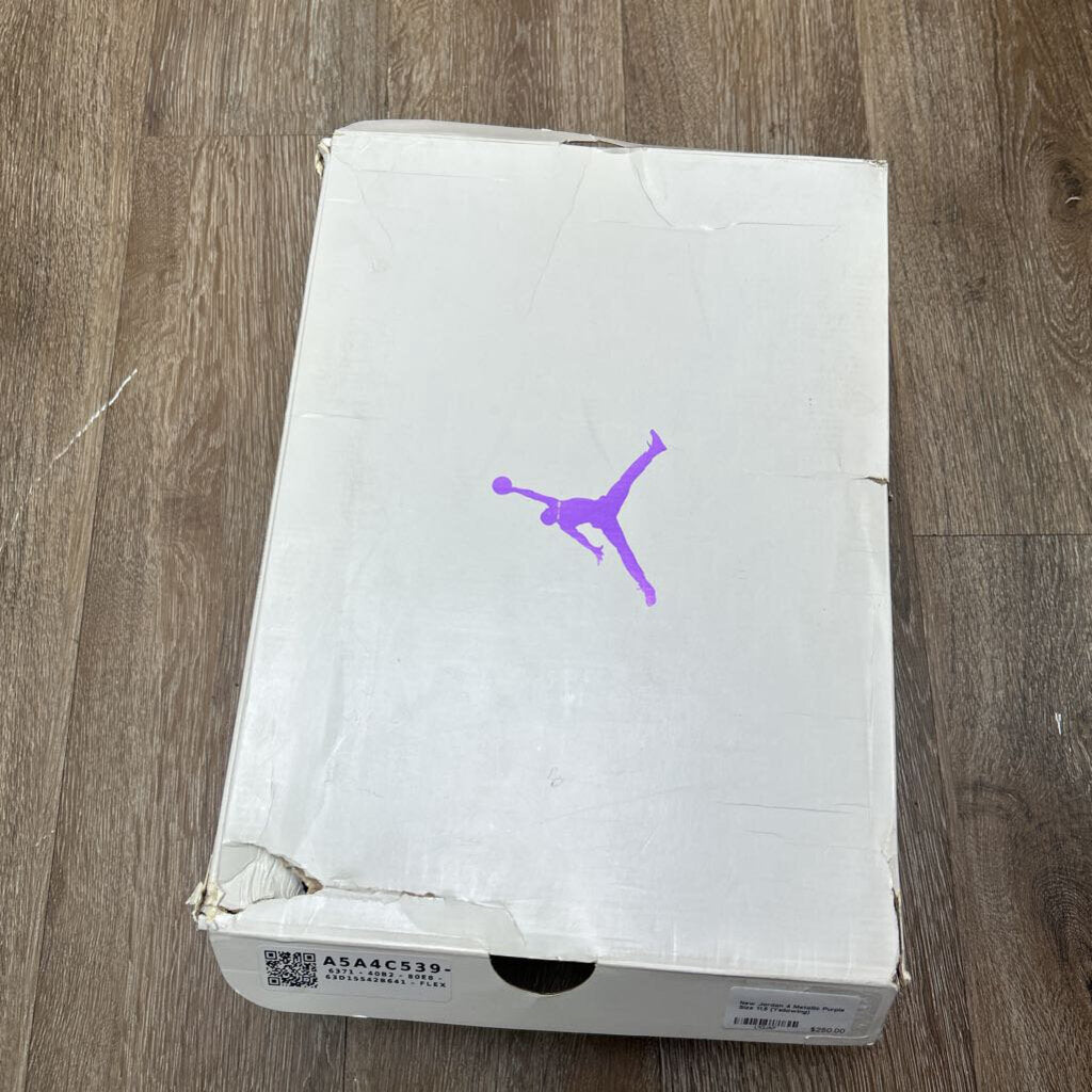 New Jordan 4 Metallic Purple Size 11.5 (Yellowing)