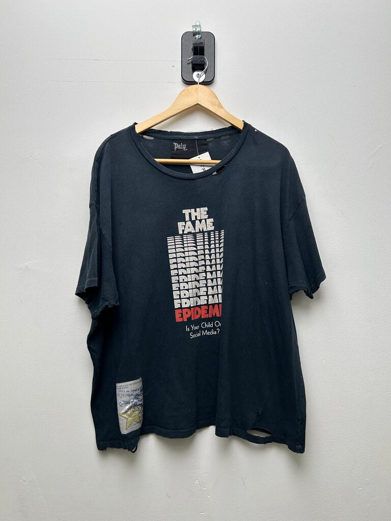 Preowned Paly The Fame Black Tee Size XL