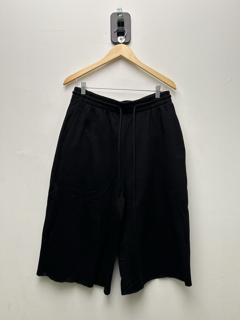 New Faciane RS Black Cutoff Sweat Shorts sz.L