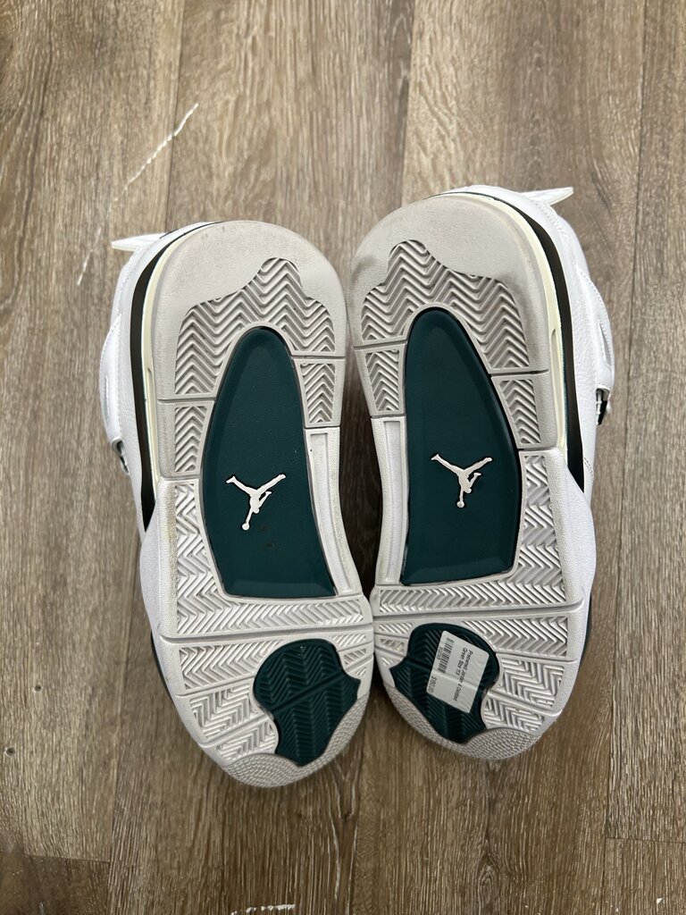Preowned Jordan 4 Oxidized Green Size 11.5
