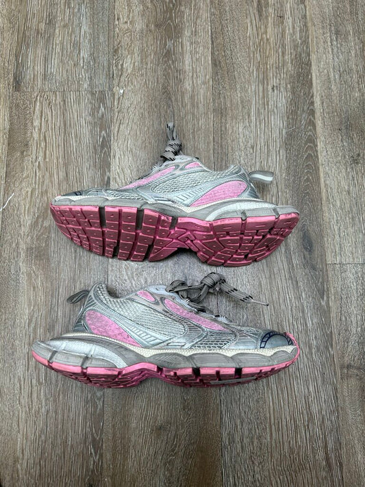 Preowned Balenciaga Pink Grey Cream Distressed 3XL Runner sz.39