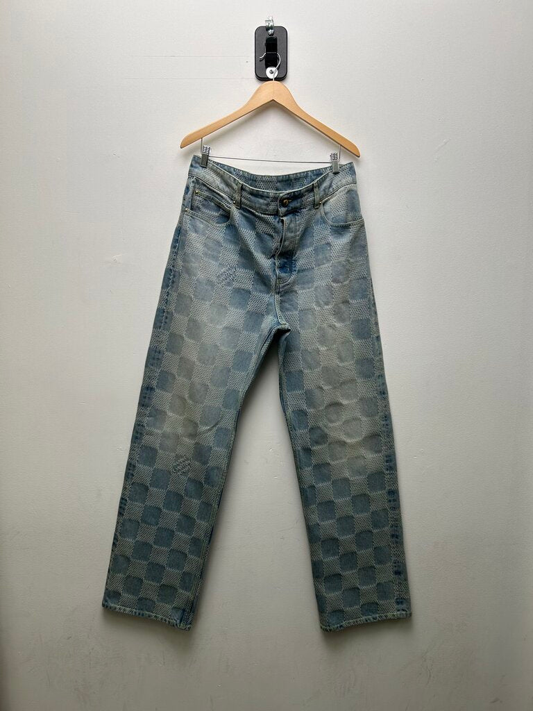 Preowned Louis Vuitton Damier Checkered Lightwash Denim Sz.36