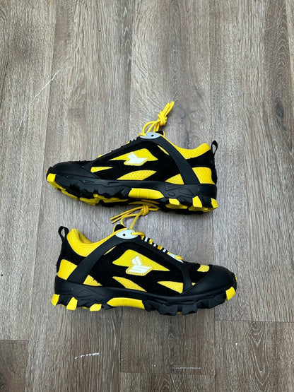New Sicko Hiking Shoe Yellow Black size 7