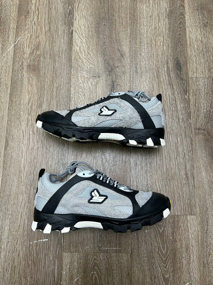 New Sicko Hiking Shoe Grey Black size 7