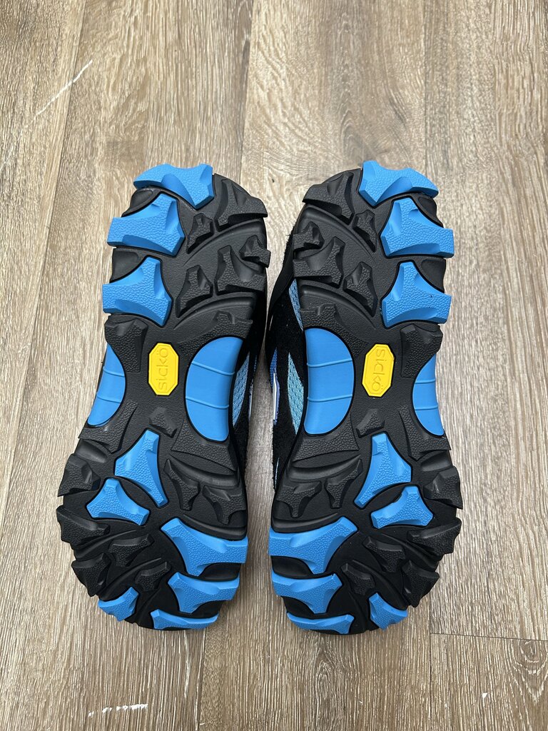 New Sicko Hiking Shoe blue Black size 8