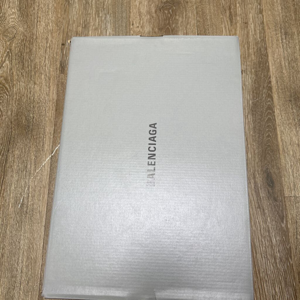 Preowned Balenciaga Black & Black Runner Sz.43