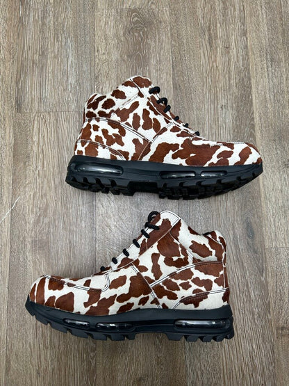 Preowned Nike Goadome Cow Print Boot Size 12