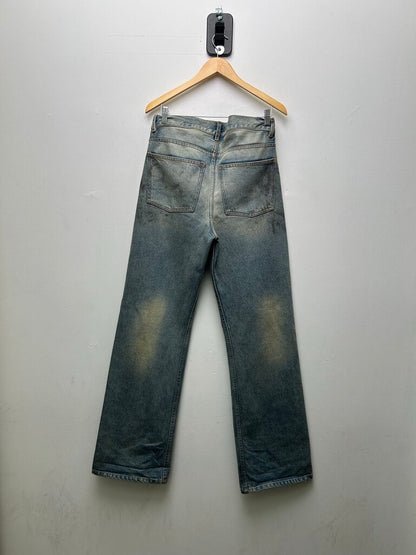 Preowned Satoshi Distressed Lightwash Denim sz.32