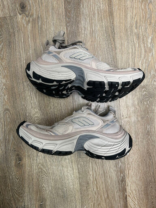 Preowned Balenciaga 6XL Taupe Brown Size 41