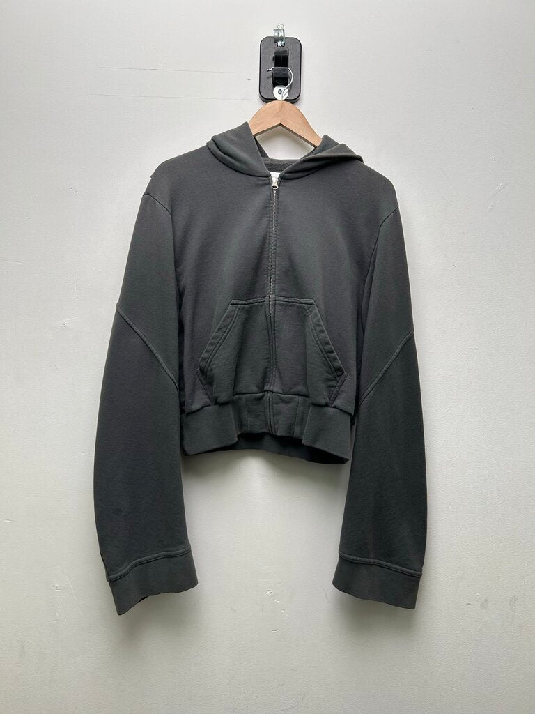 Preowned Margiela MM6 Grey Zip Size Medium