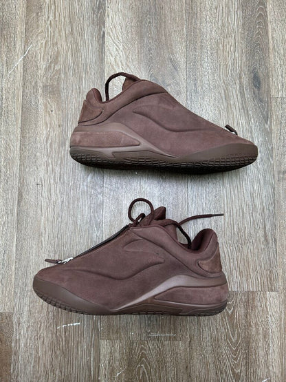 Preowned SGA Brown Truffle Sz.9.5