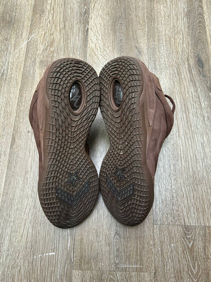 Preowned SGA Brown Truffle Sz.9.5
