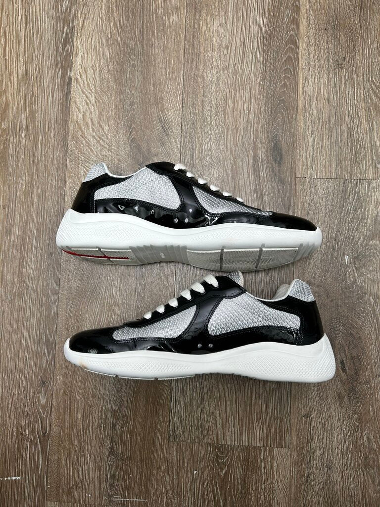 Preowned Prada Americas Cup Black White Silver sz.8(9.5M)