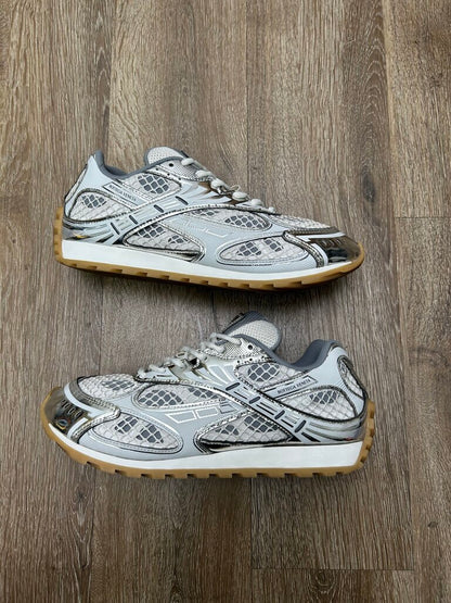 Preowned Bottega Orbit White Silver Size 42