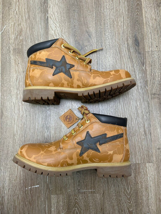 Preowned Bape Timberland Size 10