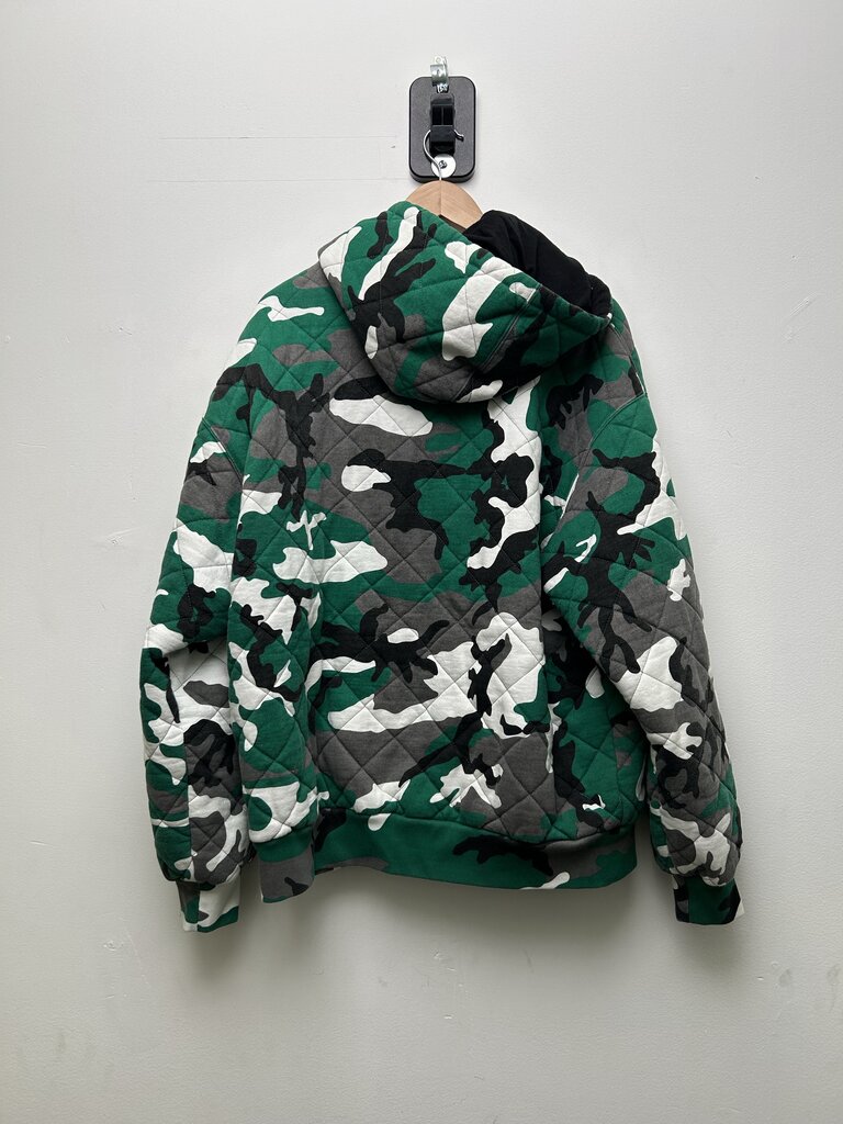 Preowned Supreme Green Camo Quilted Zip Up Jacket Sz.Large