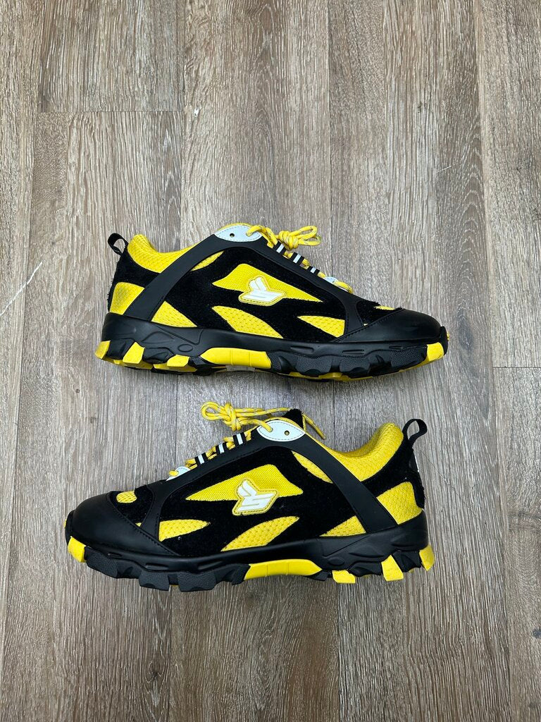 Preowned Sicko Hiking Shoe Yellow Sz.10