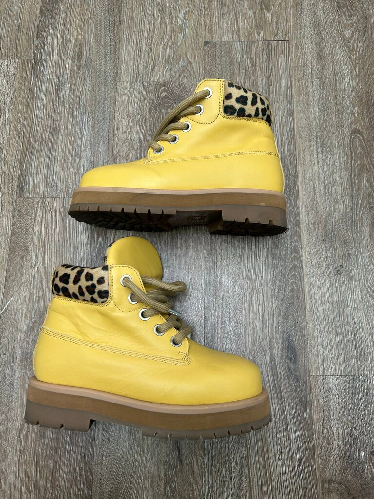 Preowned PDF Wheat Cheetah Boot Sz.43