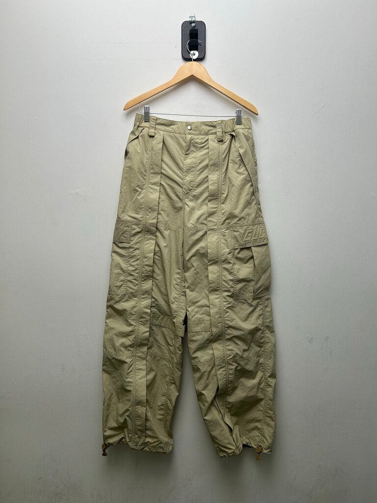 Preowned Gucci Tan Cargo Size Small