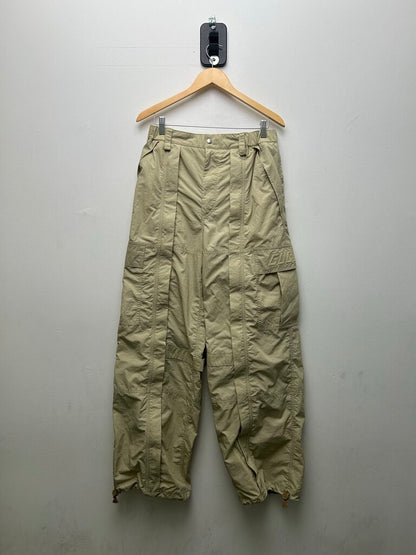 Preowned Gucci Tan Cargo Size Small