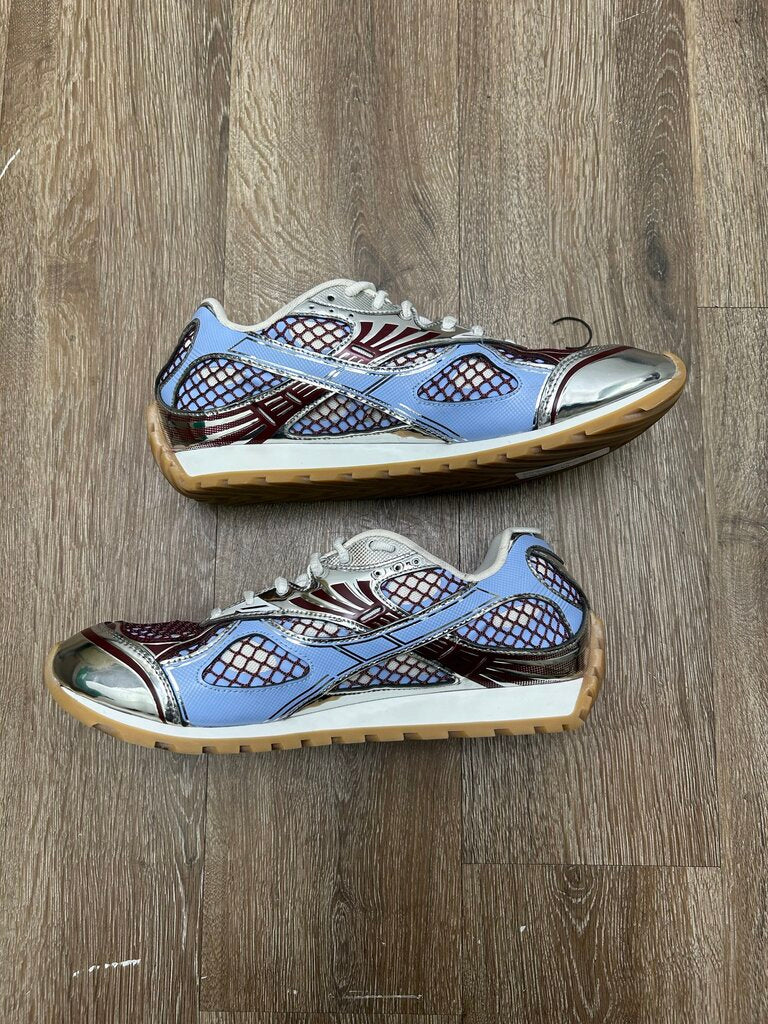 Preowned Bottega Orbit Red Blue Size 42 (No Box)