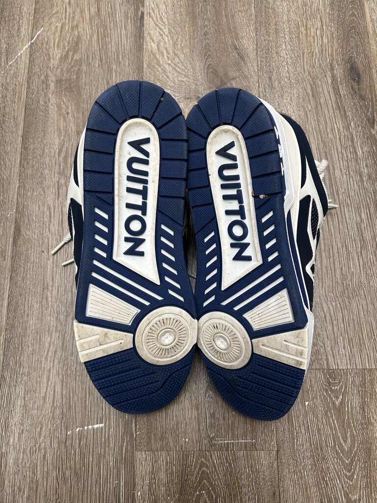 Preowned Louis Vuitton Skate Navy White Sz.9.5/11M