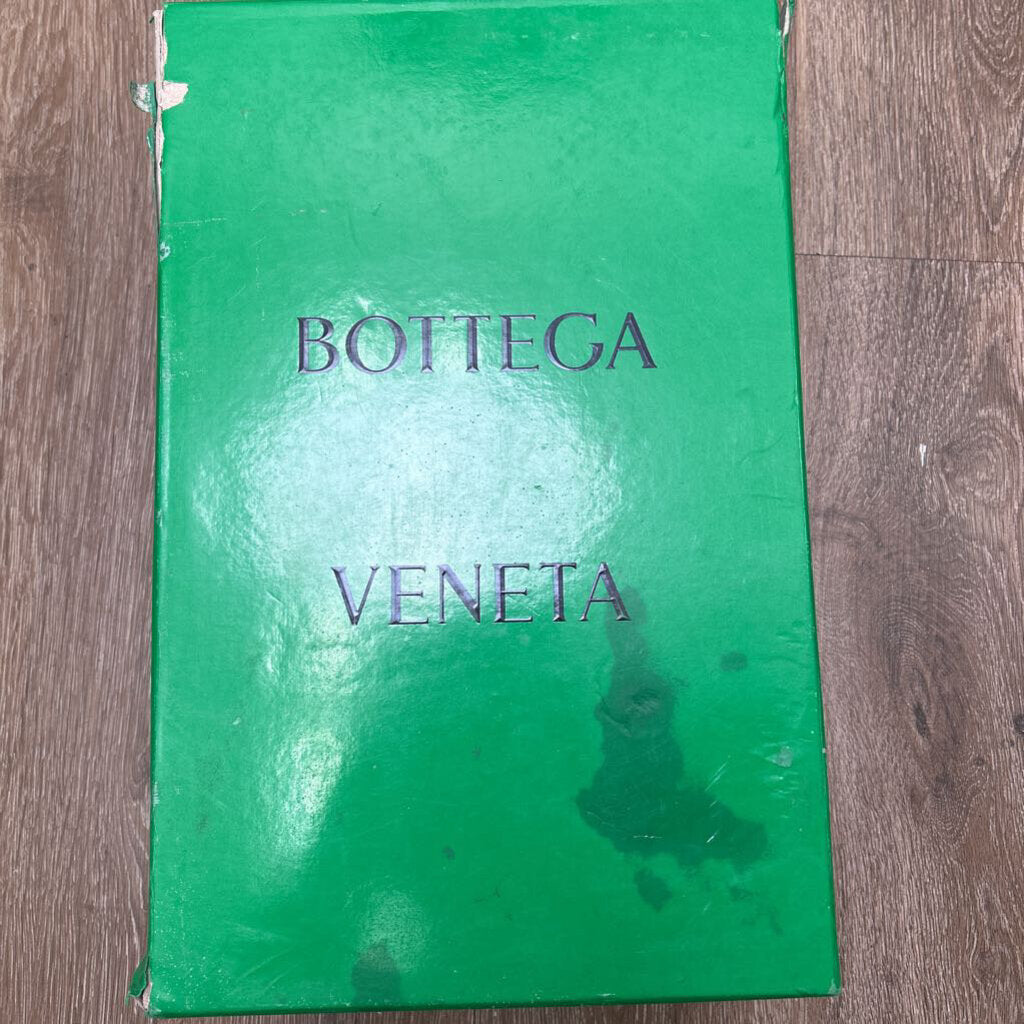 Preowned Bottega Orbit Red Blue Silver Sz.46
