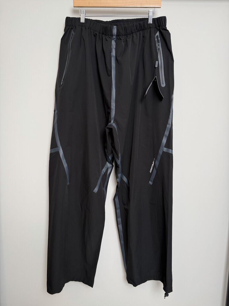 New GV Gallery Tech Pants Sz. XL