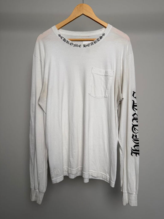 Preowned Chrome Heart Kneck Logo Arm Logo White L/S size L