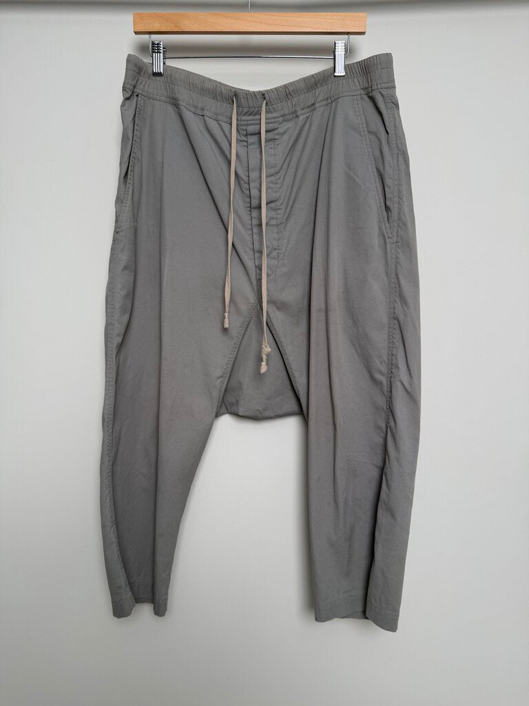 Preowned Rick Owens Grey 3qtr Shorts size M
