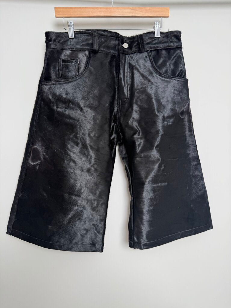 New NYRVA Mohair Black Shorts Size 32