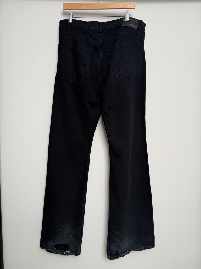 Preowned Balenciaga Black Bootcut Denim size 32