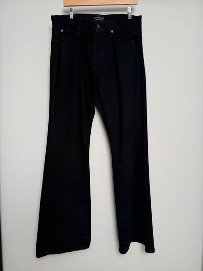 Preowned Balenciaga Black Bootcut Denim size 32