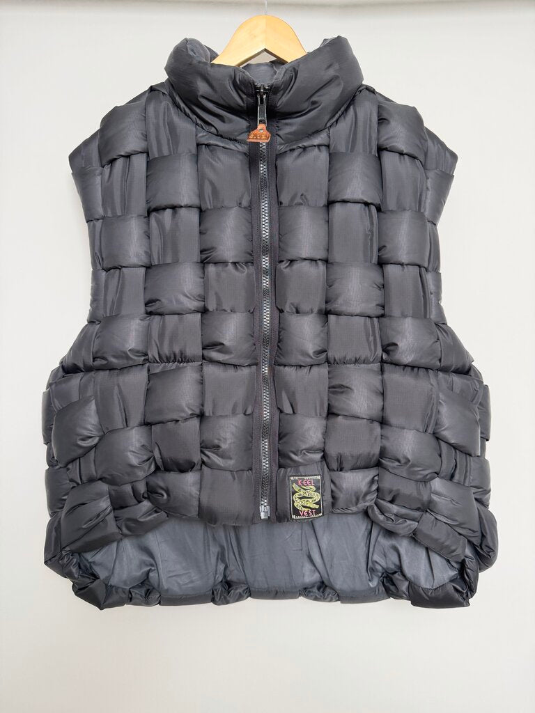 Preowned Kapital Keel Black Reversible Vest size 3
