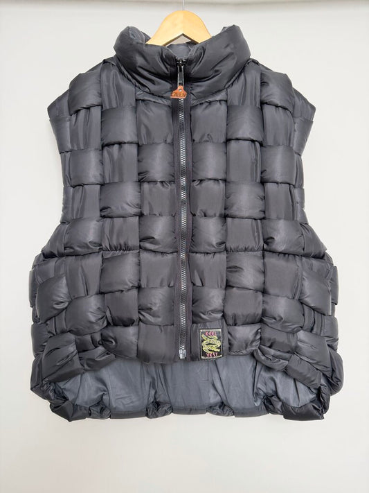Preowned Kapital Keel Black Reversible Vest size 3