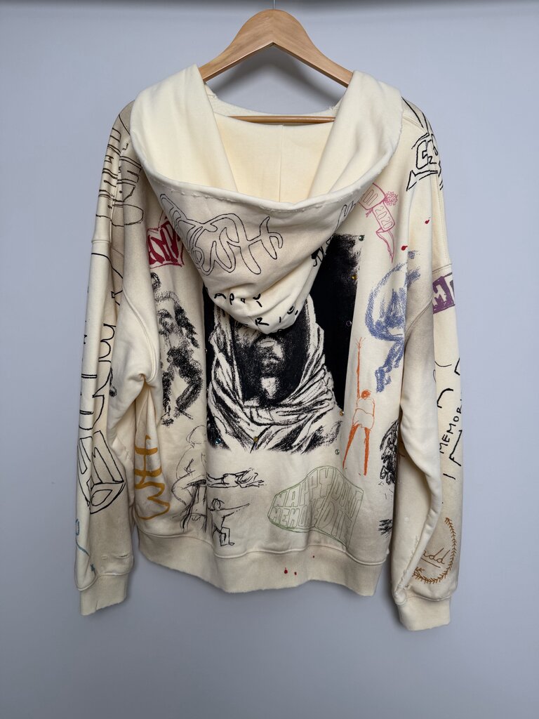 New HMDD Graffiti Cream Hoodie Sz.Medium