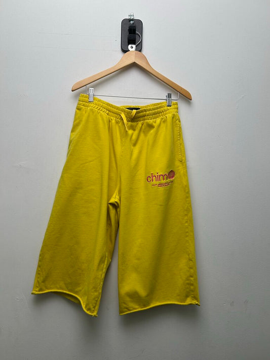 Preowned HMDD Yellow 3/4 Shorts Size Medium