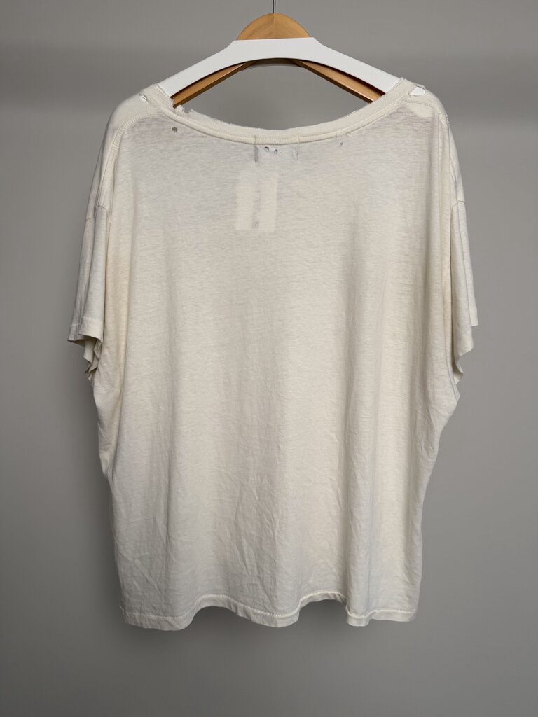 Preowned ERD White Paint Splatter Spell Out Tee size XL