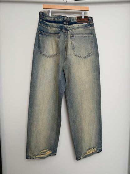 New GV Gallery Pink Arc Logo Mid Wash Denim tie M