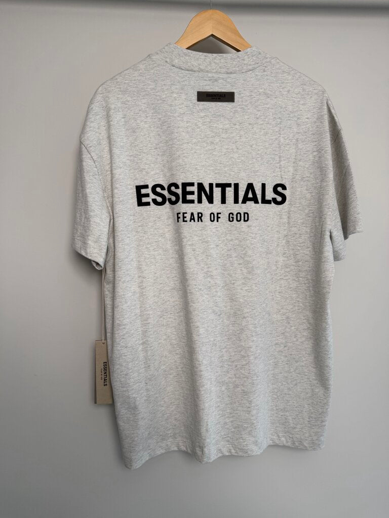 New Essentials Light Oatmeal Tee Size Small