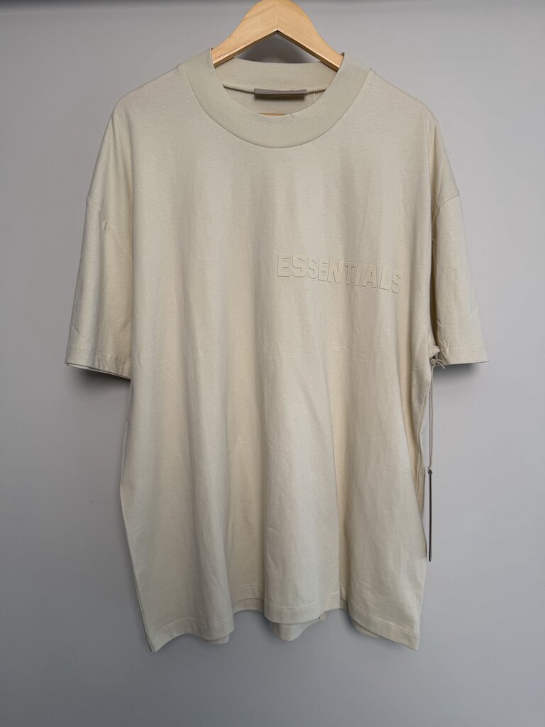 New Essentials Eggshell Tee Size Small