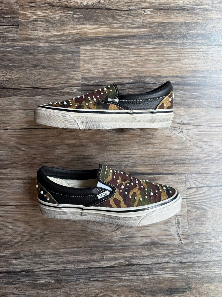 New Vans Camo Pearl Slip On Size 9