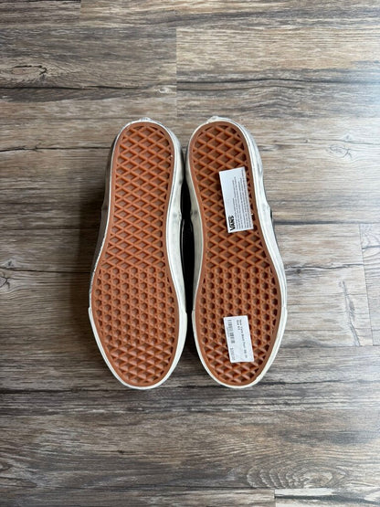 New Vans Black Pearl Slip On Size 9