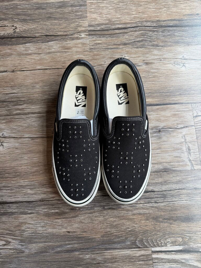 New Vans Black Pearl Slip On Size 9