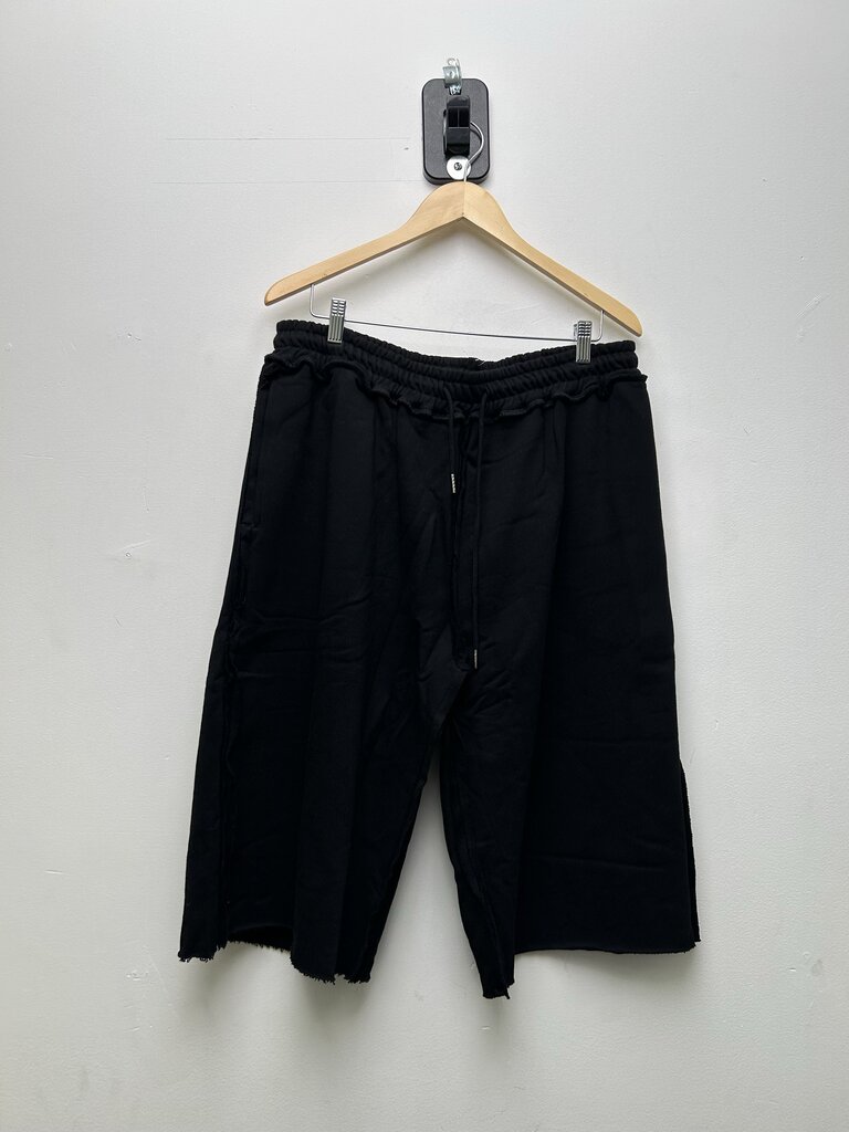 New Greedy Unit Black Tag Sweatshorts Sz.XL