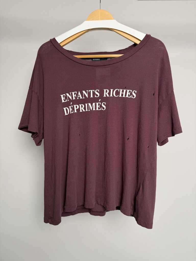 Preowned ERD Burgundy Spell Out Tee size M