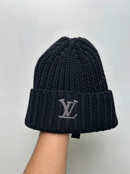 Preowned Louis Vuitton Black Wide Knit Beanie